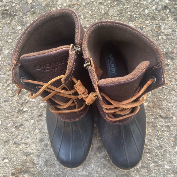 Sperry women’s duck boots - Picture 2 of 5